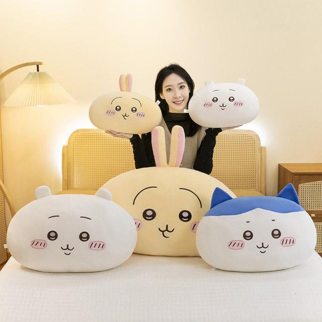 ちいかわ ぬいぐるみ クッション ポーチ まとめ売り ちいかわ」ハチワレ、うさぎたちがBIGクッション、ぬいぐるみに